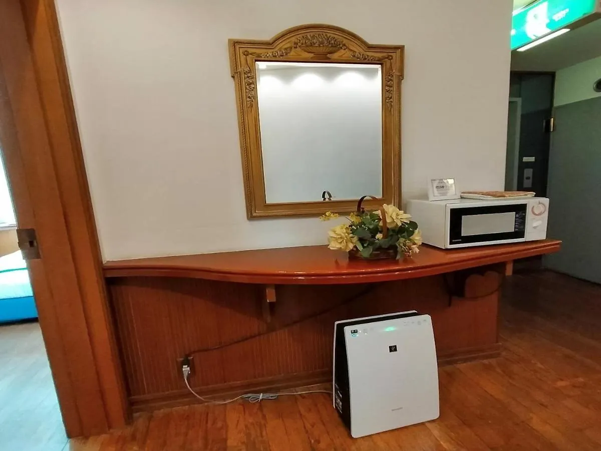 אודווארה Hotel Posh 0*,